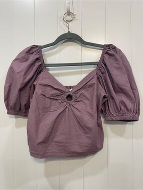 Sim & Sam Puff Sleeve Cropped Top with Front Ring - Plum size medium